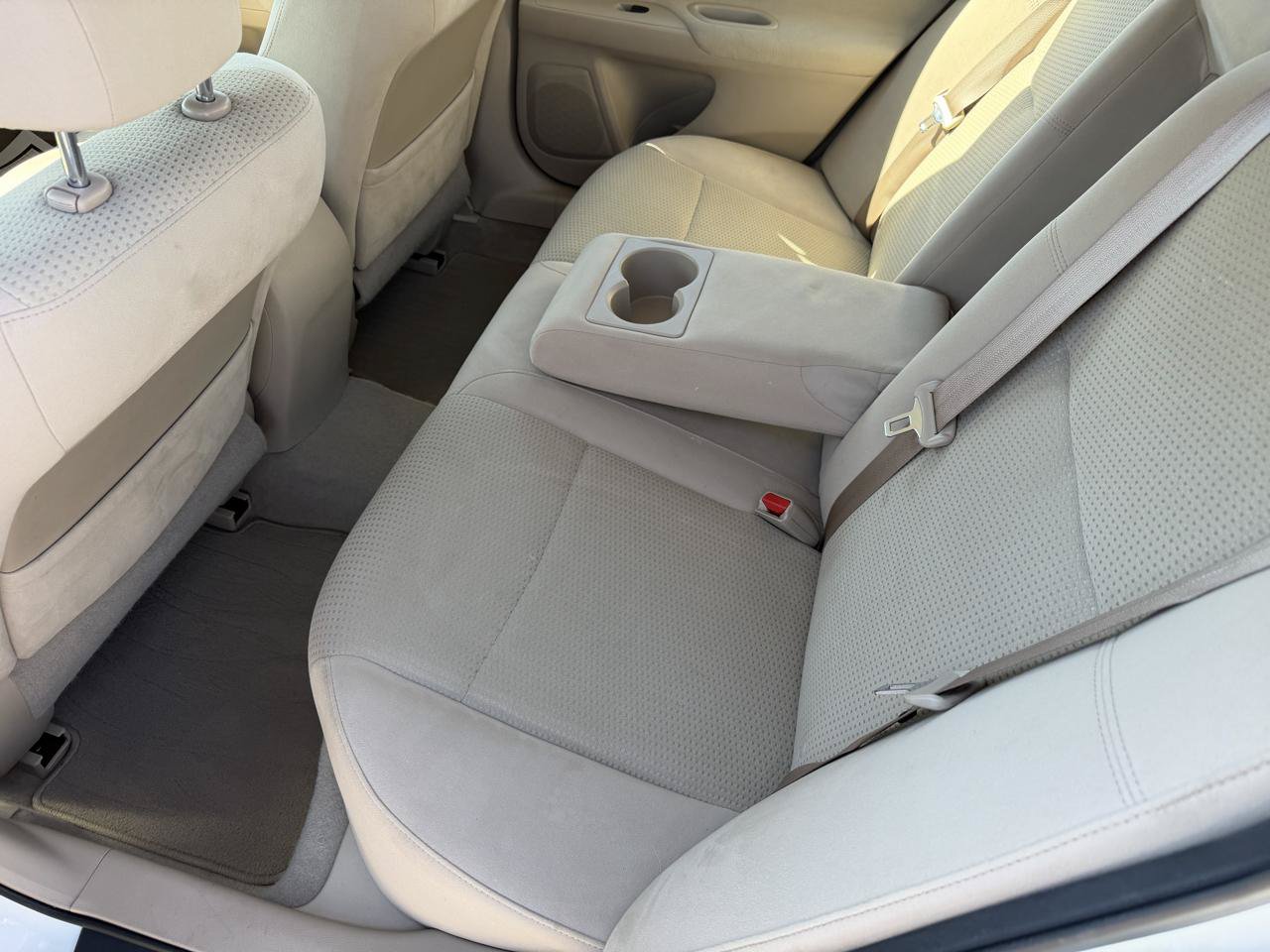 Used 2014 Nissan Altima 2.5 SV FWD image 10