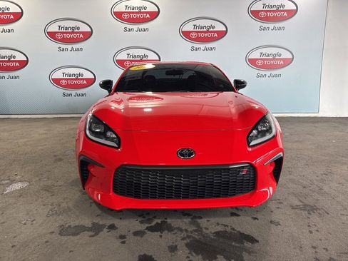 Used 2023 Toyota GR86 Premium image 2
