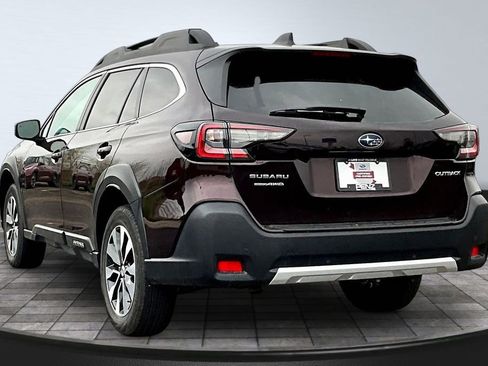 Used 2024 Subaru Outback Limited AWD/4WD image 4