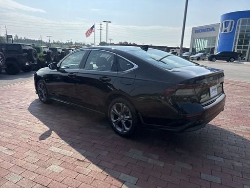 Certified 2024 Honda Accord EX image 34