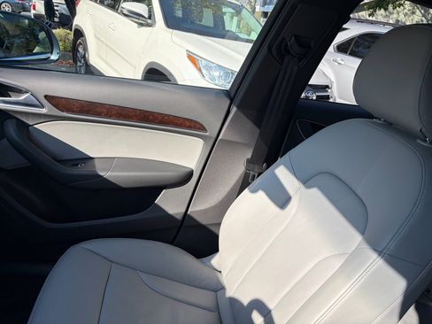 Used 2018 Audi Q3 2.0T Premium Plus w/ Premium Plus Package image 15