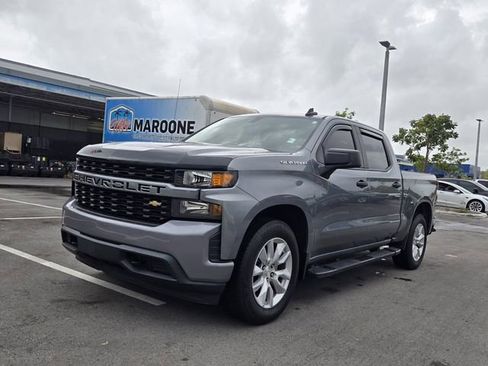 Certified 2022 Chevrolet Silverado 1500 Custom image 3