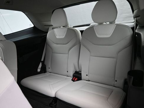 New 2025 Volvo EX90 Ultra AWD/4WD image 27