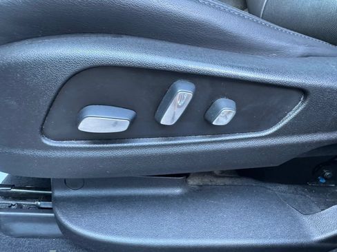 Used 2019 Cadillac XT5 Premium Luxury FWD image 12
