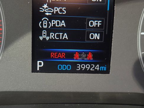 Used 2023 Toyota Corolla LE w/ LE Premium Package image 29