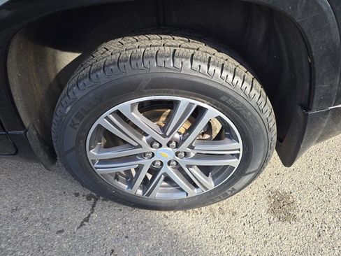 Used 2023 Chevrolet Traverse High Country w/ LPO, Floor Liner Package image 7
