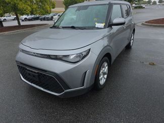 Used 2023 Kia Soul LX w/ Option Group 015 image 1