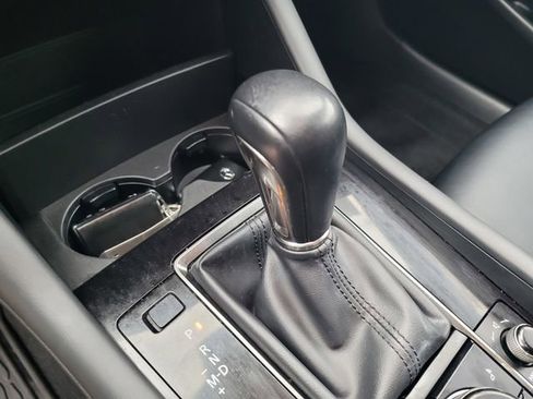 Used 2019 MAZDA MAZDA3 AWD Hatchback w/ Preferred Pkg image 18