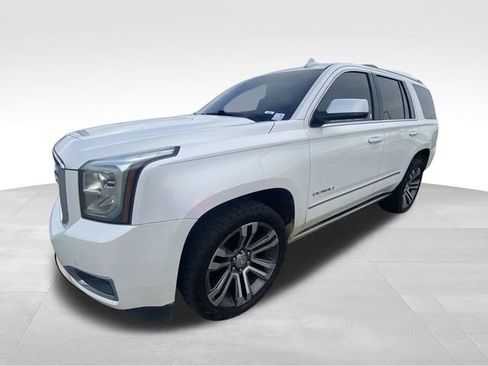 Used 2019 GMC Yukon Denali w/ Denali Ultimate Package AWD/4WD image 2