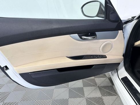 Used 2014 BMW Z4 sDrive28i image 21