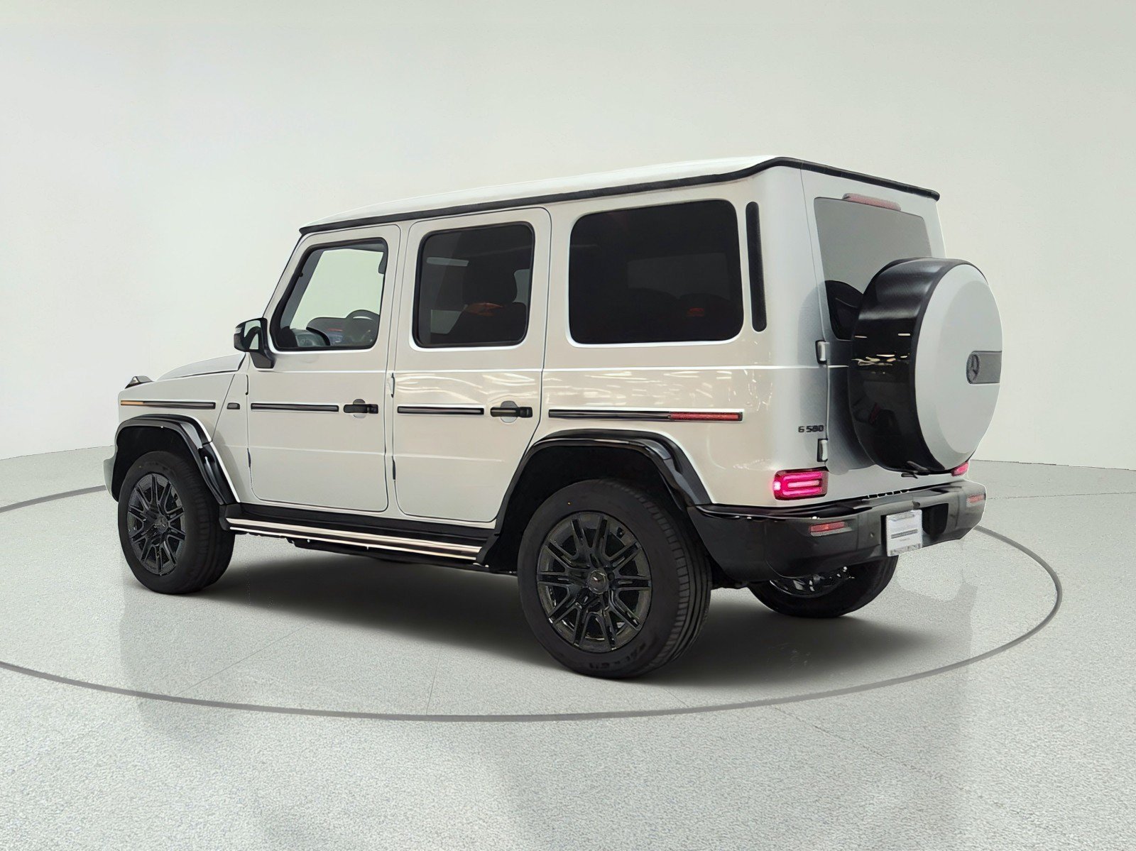 New 2027 Mercedes-Benz G 580 e image 7