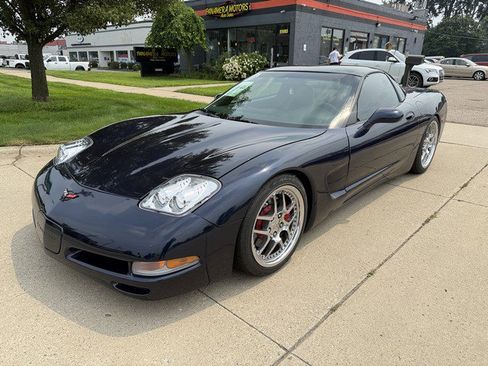Used 1999 Chevrolet Corvette 2LT w/ Performance Handling Pkg image 13