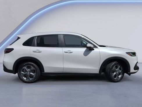 New 2026 Honda HR-V LX image 3