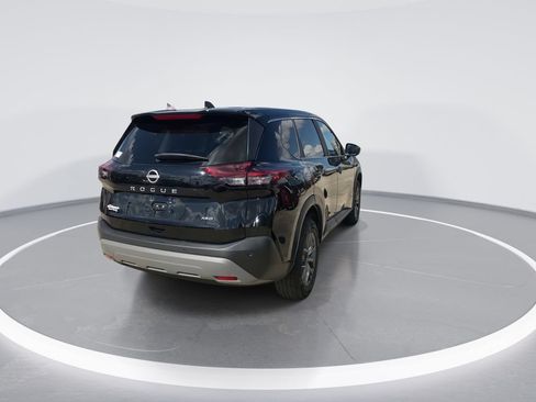 Used 2023 Nissan Rogue S AWD/4WD image 8