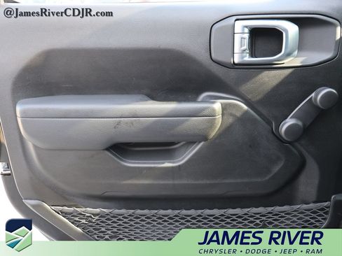 Used 2022 Jeep Wrangler Unlimited Sport AWD/4WD image 20
