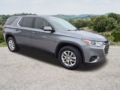 Used 2020 Chevrolet Traverse LT