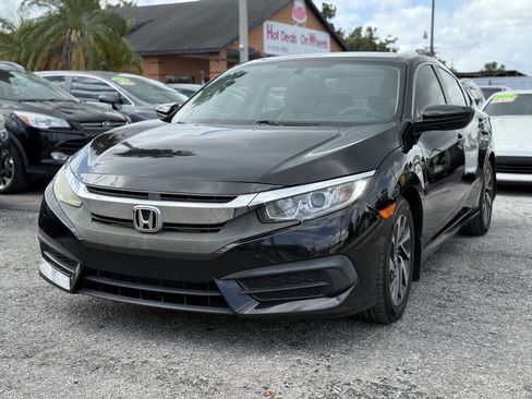 Used 2016 Honda Civic EX image 3
