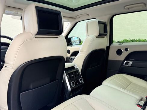 Used 2019 Land Rover Range Rover Sport Supercharged image 16