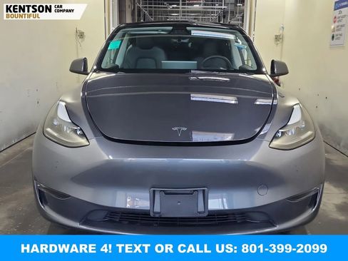 Used 2023 Tesla Model Y Long Range AWD/4WD image 5