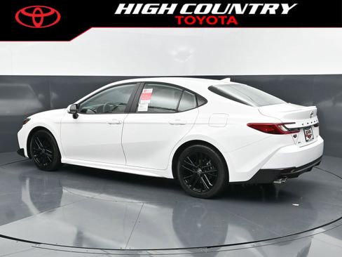 New 2026 Toyota Camry SE image 3