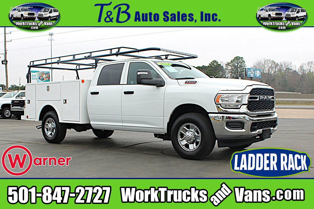 Used 2024 RAM 2500 Tradesman w/ Chrome Appearance Group RWD image 1