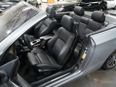 Used 2009 BMW 328i Convertible RWD image 19