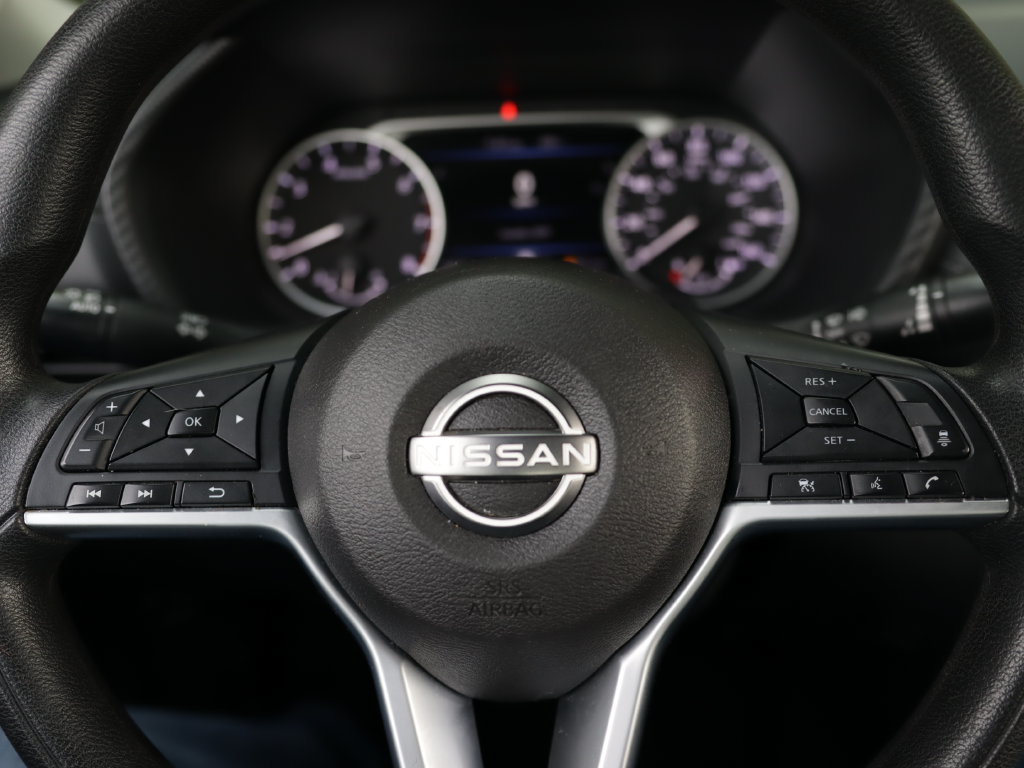 Used 2024 Nissan Sentra SV FWD image 10