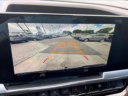 Used 2022 GMC Sierra 1500 Elevation RWD image 22
