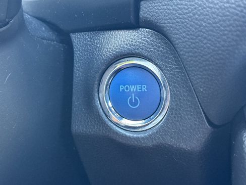 Certified 2022 Toyota RAV4 XSE AWD/4WD image 36