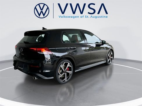 New 2026 Volkswagen GTI SE image 9