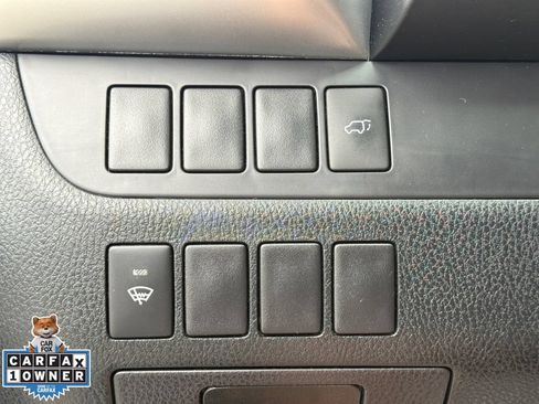 Used 2016 Toyota Highlander Plus AWD/4WD image 21