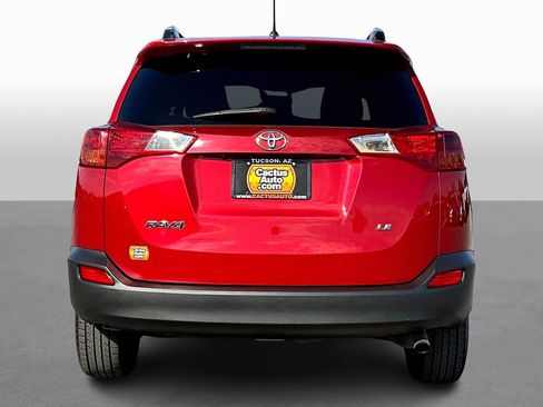Used 2015 Toyota RAV4 LE image 4