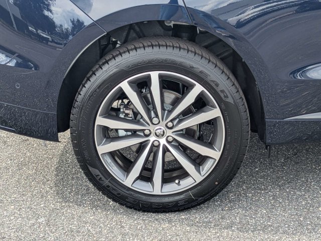 New 2026 Jaguar F-PACE R-Dynamic S AWD/4WD image 11