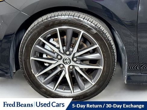 Used 2023 Toyota Camry XLE w/ Navigation Package image 33