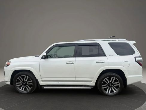 Used 2017 Toyota 4Runner Limited AWD/4WD image 6