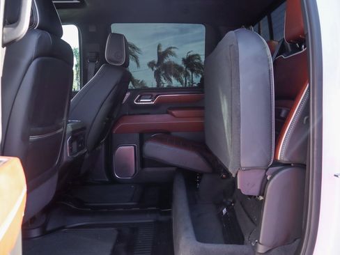 Used 2024 GMC Sierra 2500 Denali Ultimate image 41