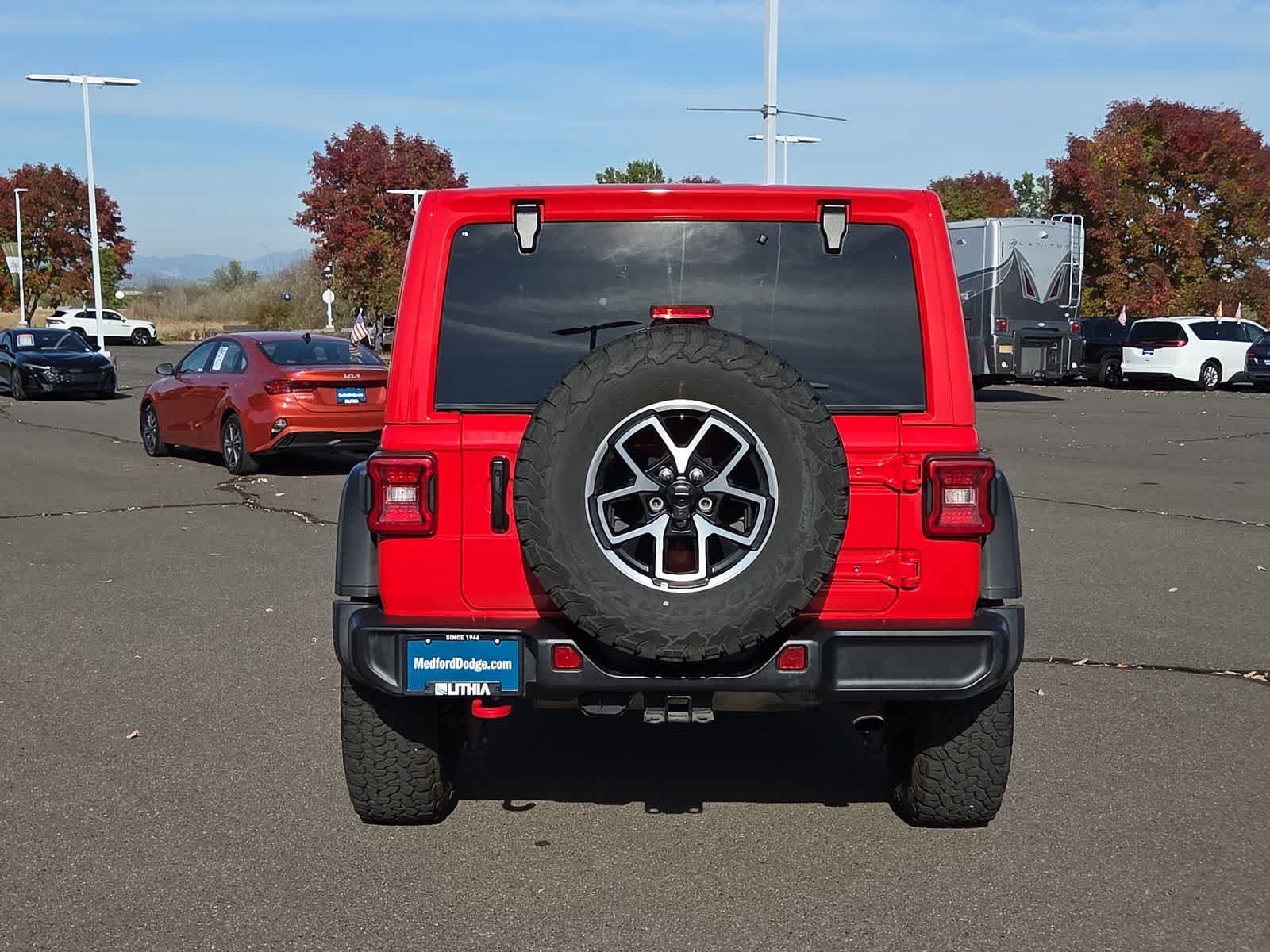 Certified 2025 Jeep Wrangler Unlimited Rubicon AWD/4WD image 13