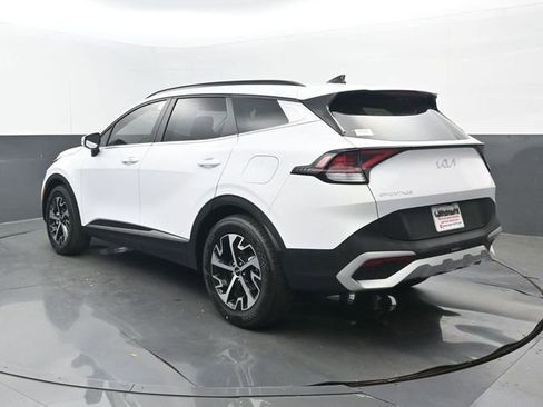Used 2025 Kia Sportage EX w/ Premium Package FWD image 3