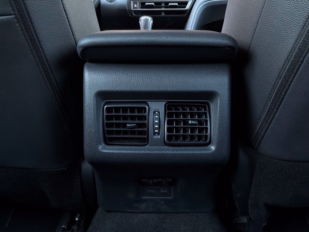 Used 2026 Toyota Camry SE FWD image 13