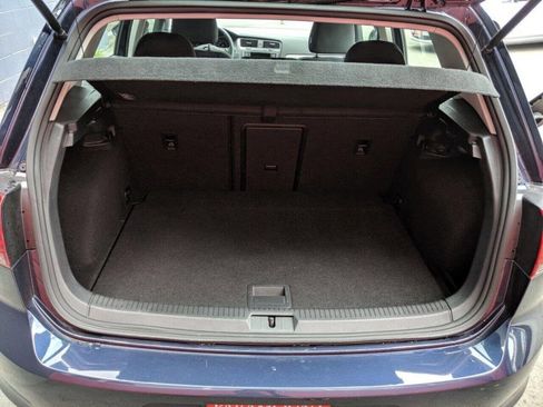 Used 2016 Volkswagen e-Golf SE w/ DC Fast Charging Package image 14