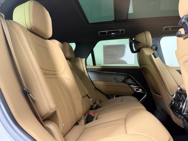 New 2026 Land Rover Range Rover Sport SE AWD/4WD image 29