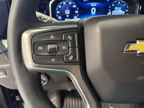 Used 2024 Chevrolet Silverado 1500 LT AWD/4WD image 4