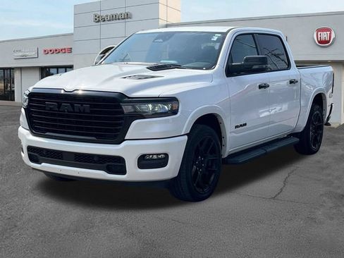 Used 2026 RAM 1500 Laramie w/ Night Edition AWD/4WD image 3