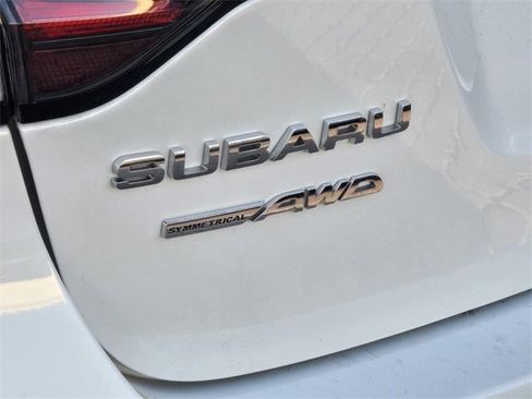 Used 2023 Subaru Legacy Limited image 9