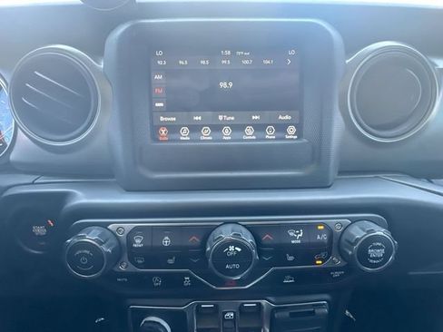Certified 2023 Jeep Wrangler Unlimited Sport AWD/4WD image 18