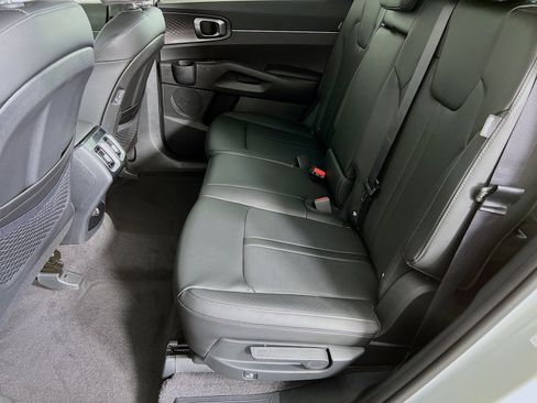 New 2026 Kia Sorento EX AWD/4WD image 5