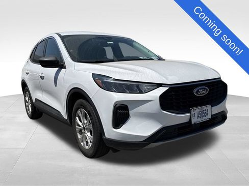 Used 2024 Ford Escape Active FWD image 1