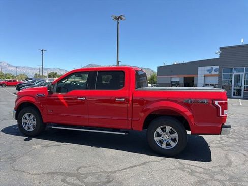 Used 2017 Ford F150 XLT w/ Equipment Group 301A Mid AWD/4WD image 9