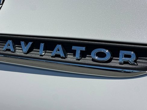New 2026 Lincoln Aviator Reserve AWD/4WD image 27