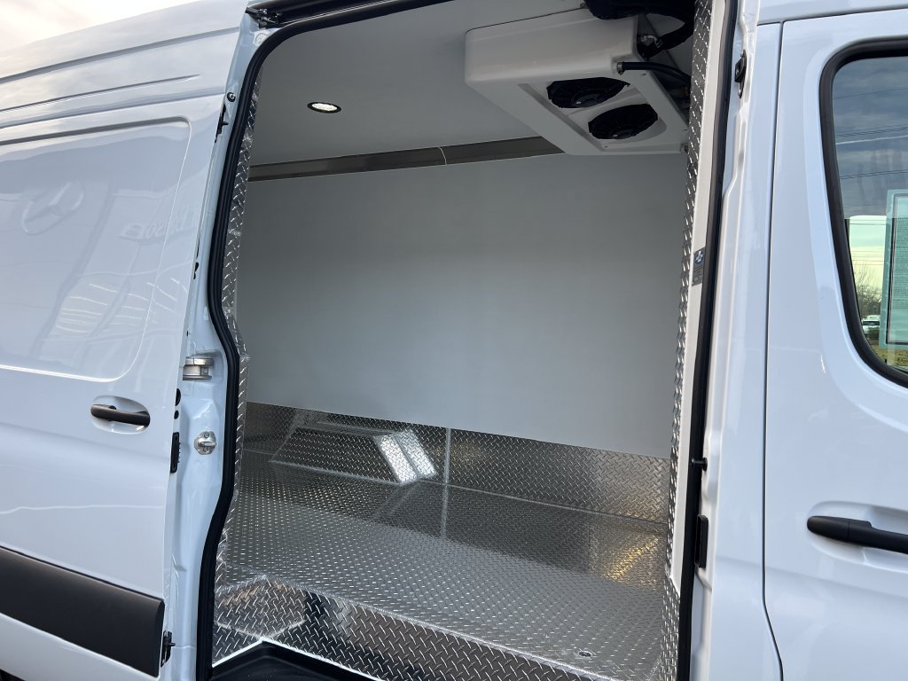 New 2025 Mercedes-Benz Sprinter 2500 image 5